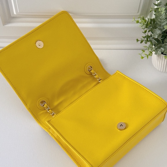 Tory Burch Fleming Small Shoulder Bag Yellow - Picture 5 of 9
